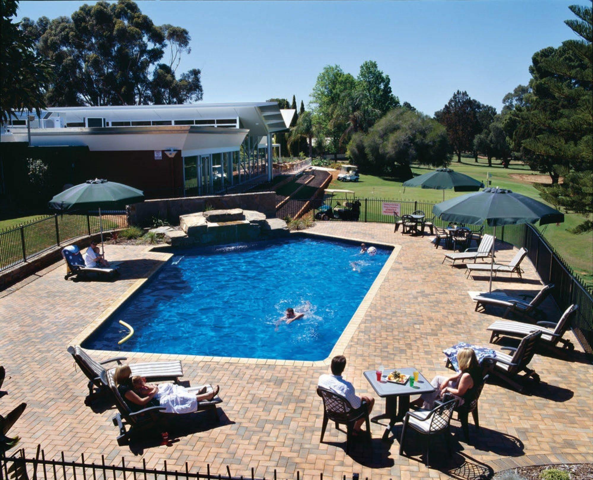 Renmark Country Club Exteriér fotografie