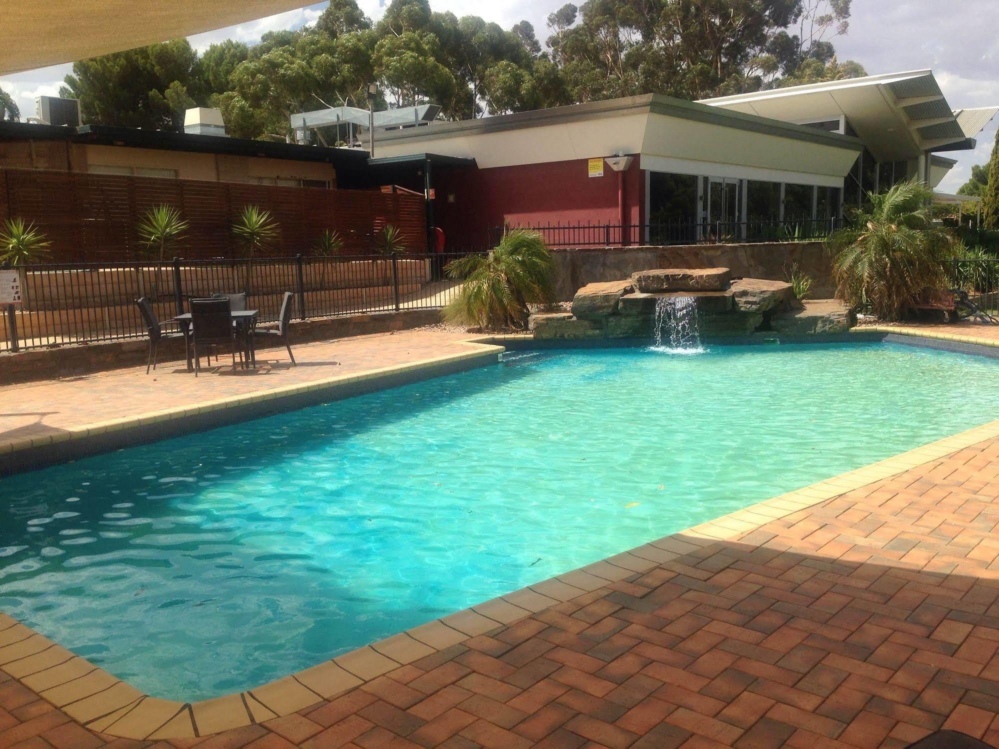 Renmark Country Club Exteriér fotografie