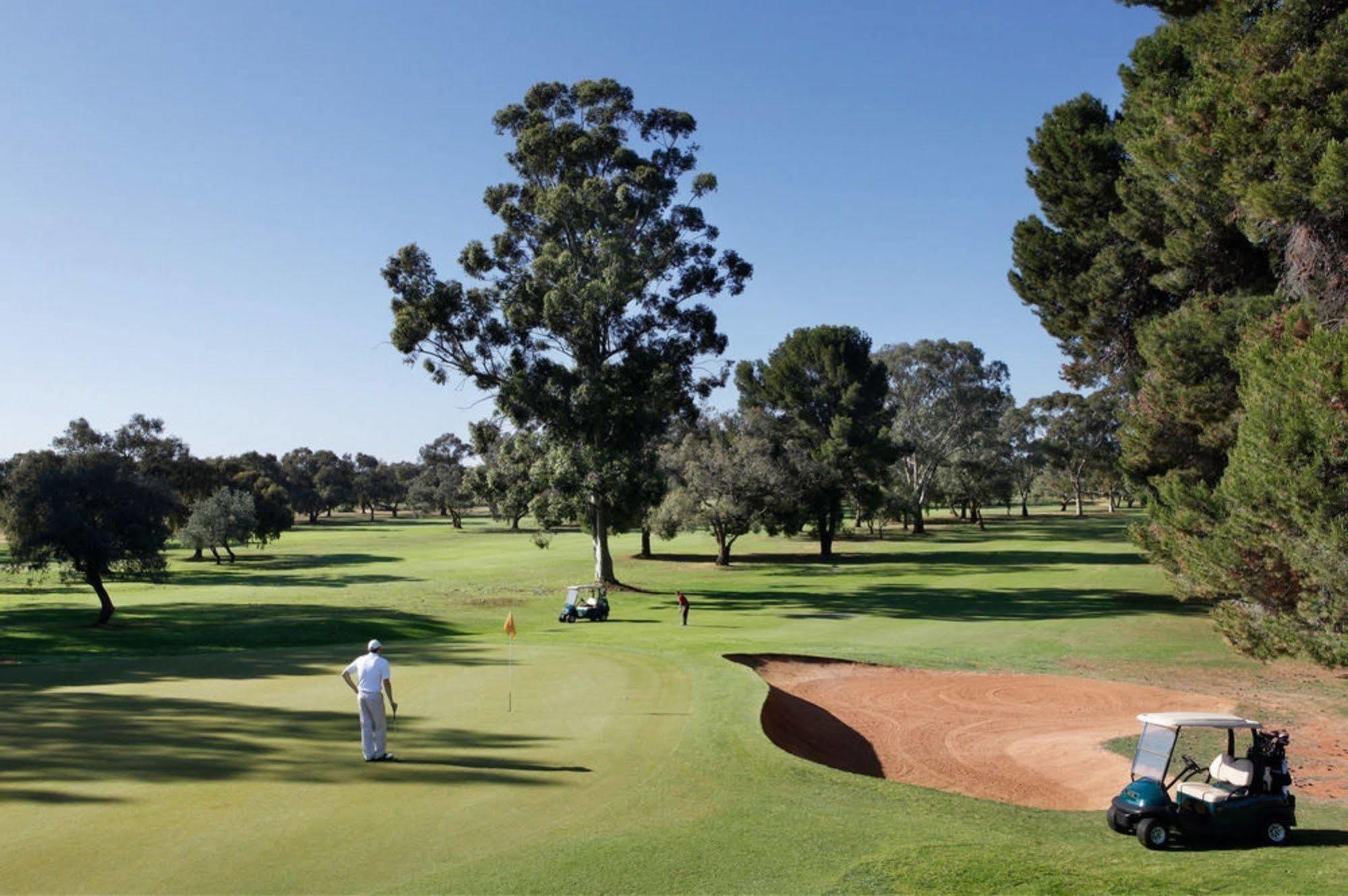 Renmark Country Club Exteriér fotografie