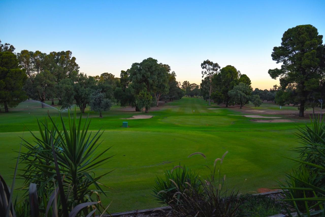 Renmark Country Club Exteriér fotografie
